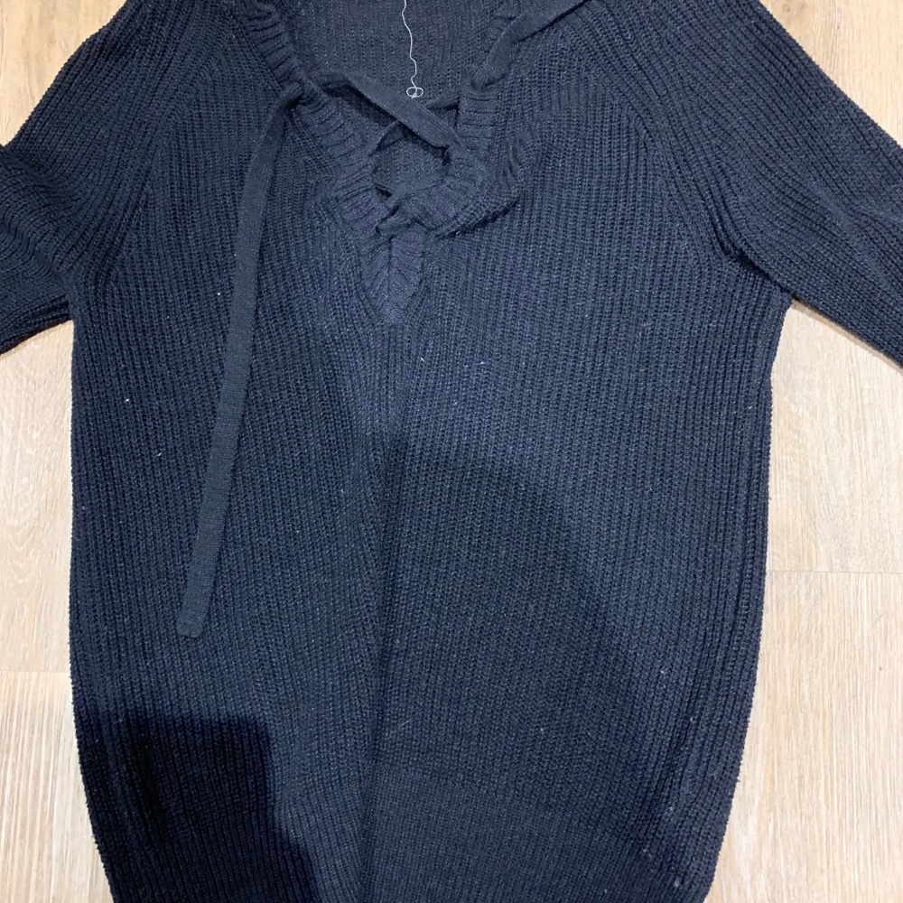 Sweater - Picture 3 of 3